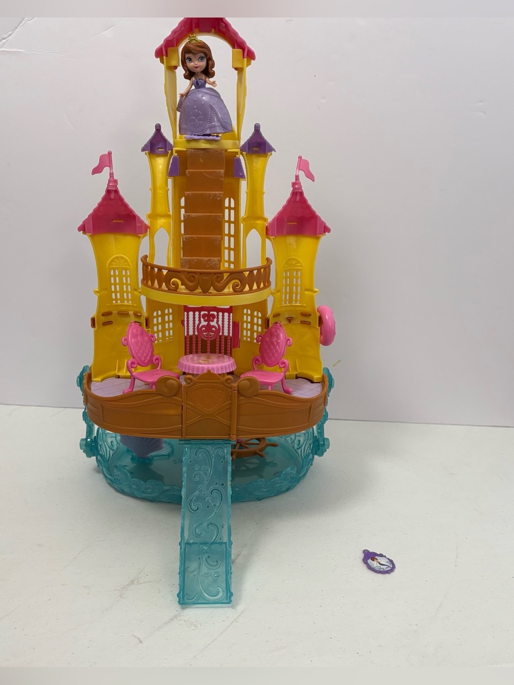 Disney Sofia The First Magical Floating Sea Palace 2in1 Transforming PlaySet
